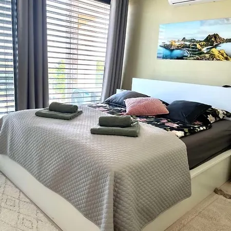 Club Panorama View Apartament Alsóörs