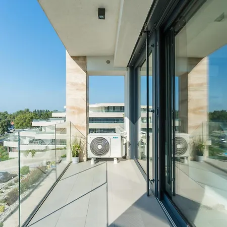 Club Panorama View Apartament